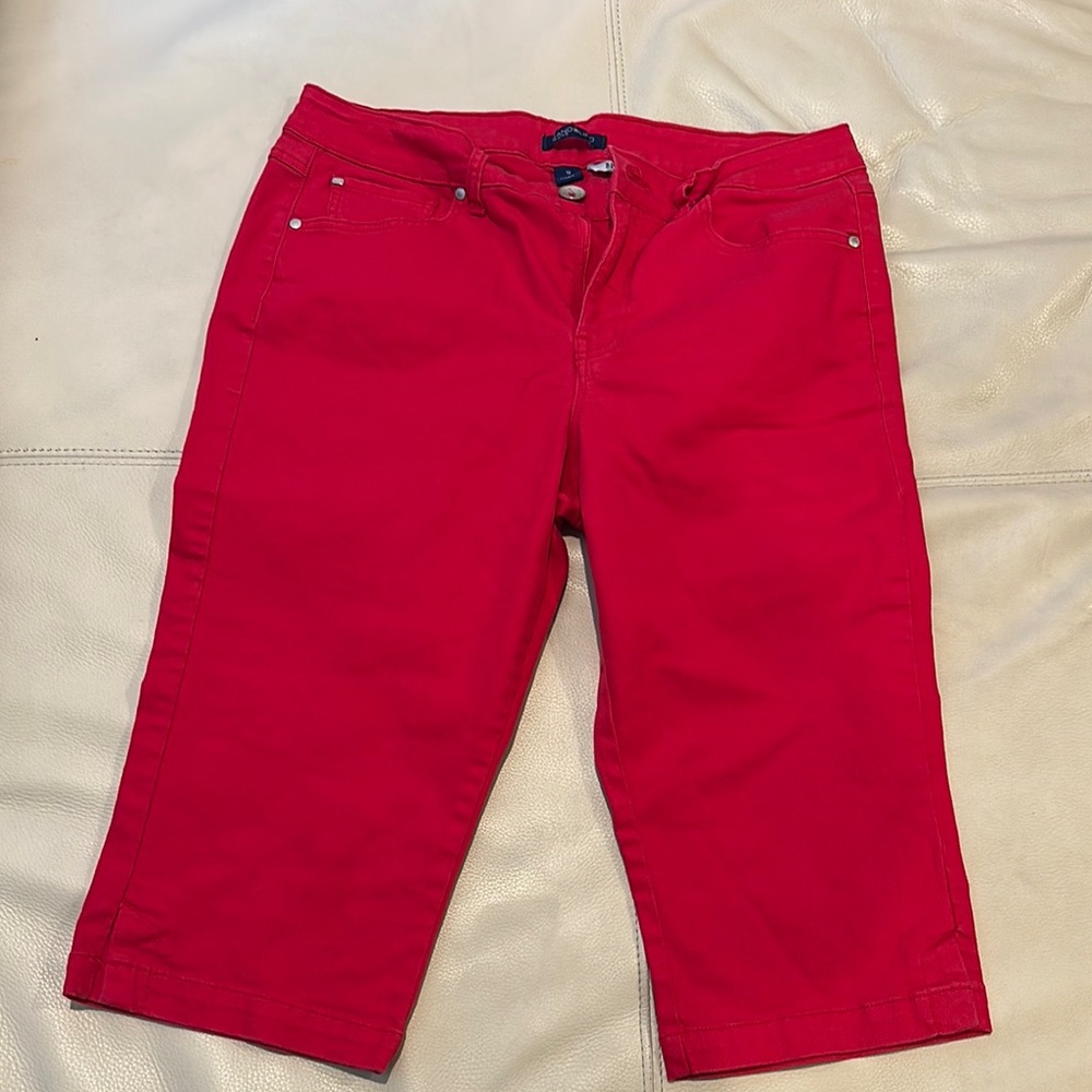 Bandolino Vibrant Red Ankle Jeans